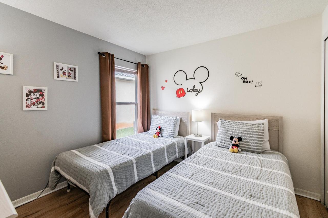 Spacious Villa With Private Pool - No Carpet - Disney Area 基西米 外观 照片
